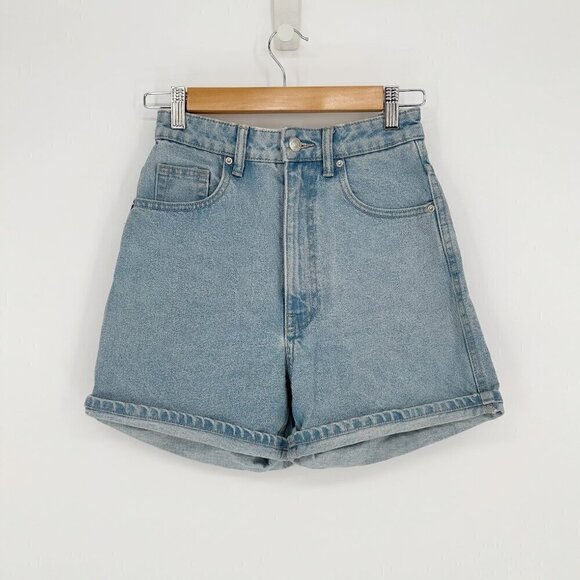 Zara Authentic Denim Mom Fit Bermuda Short High Waist Light Wash Blue Women's 00 - Picture 2 of 7